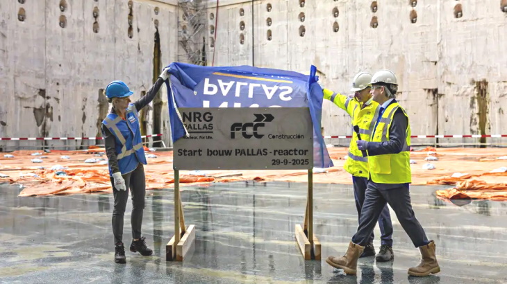 荷蘭帕拉斯研究堆(Pallas)開始建設